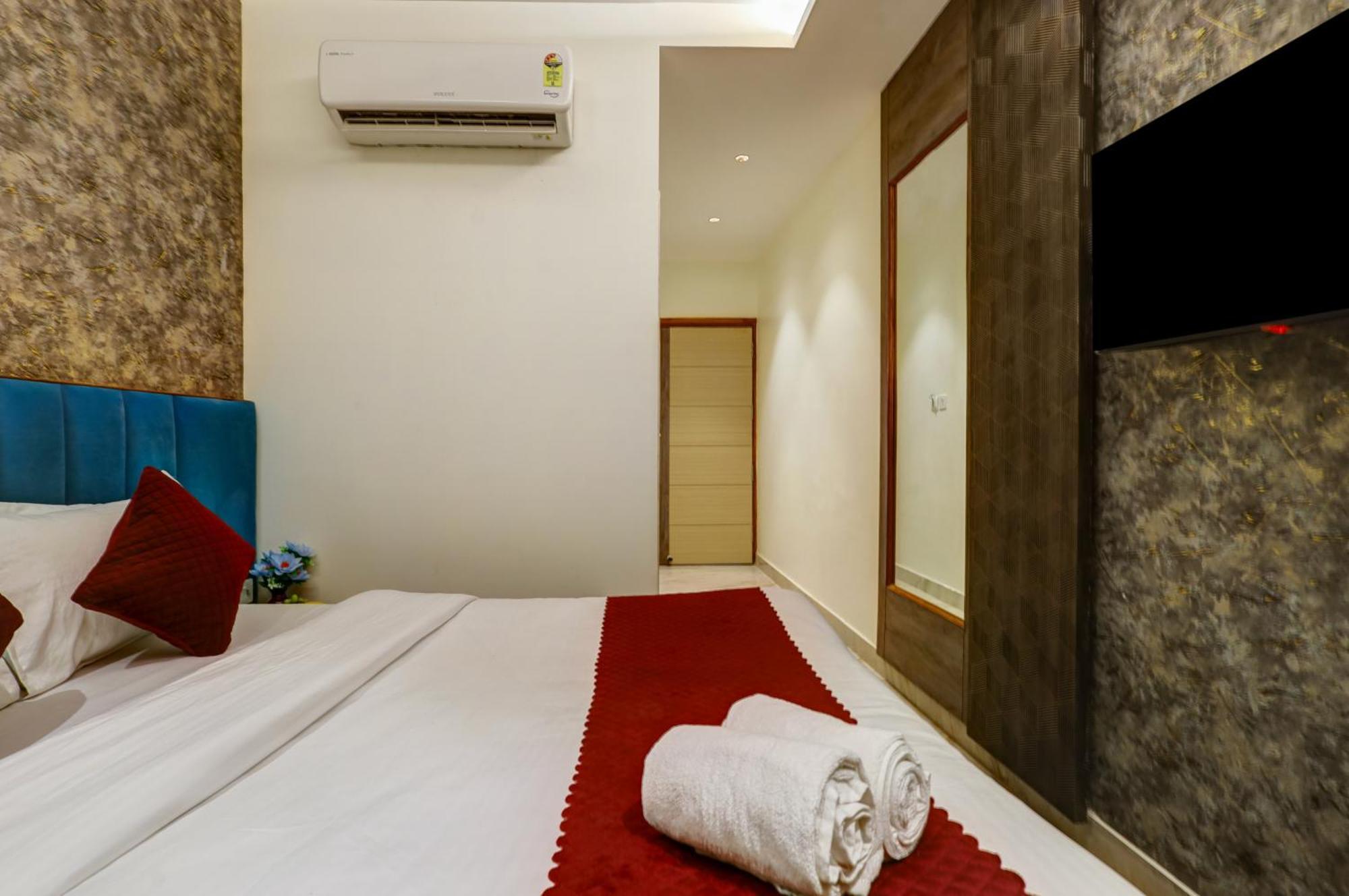 Hotel Stay House New Delhi Exterior photo